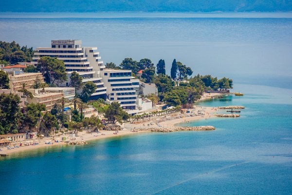 Medora Auri Family Beach Resort