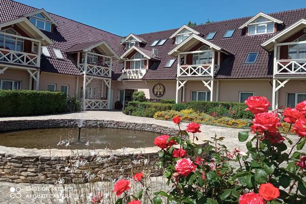 Orchidea Hotel Lipót